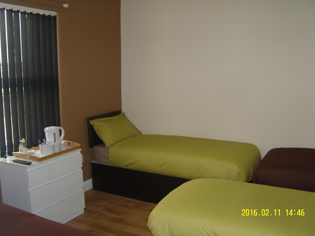 The Kop View Hotel Liverpool Exterior photo