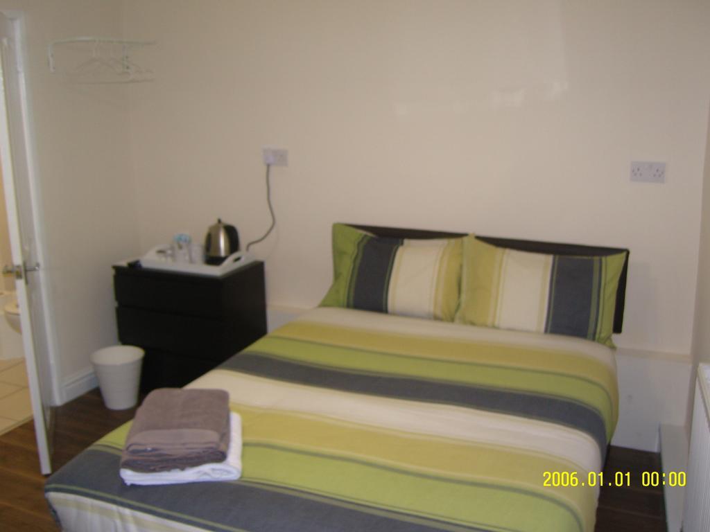 The Kop View Hotel Liverpool Exterior photo